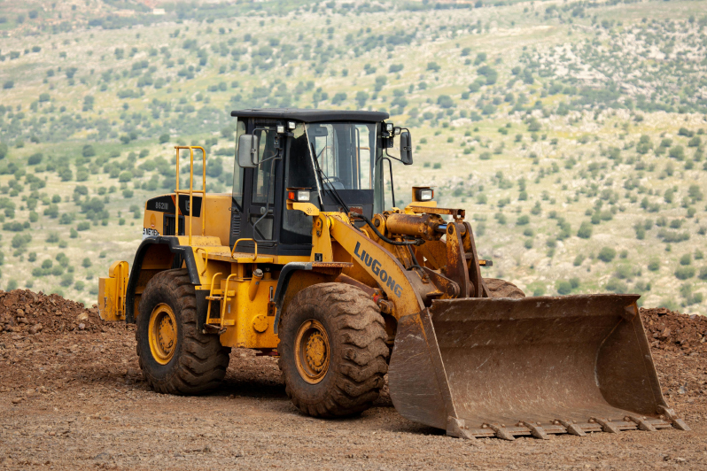 Bulldozers Dubai Reclamation project